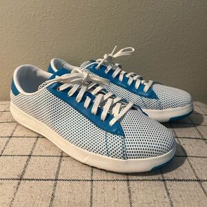 Cole Haan Grand Series Blue & White Sneakers Women’s Size 9